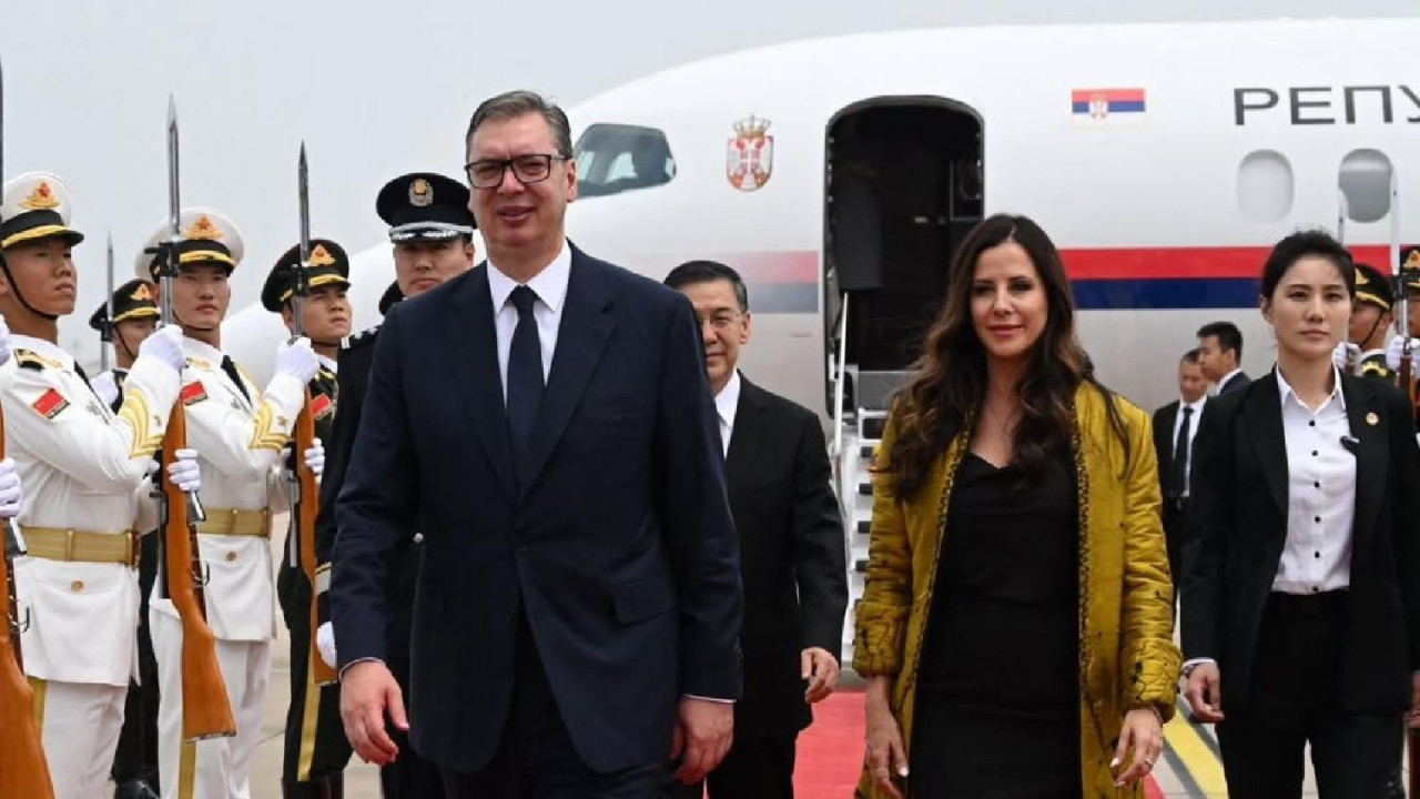 predsednik Srbije Aleksandar Vučić, sa suprugom, stigao je u zvaničnu posetu Kini