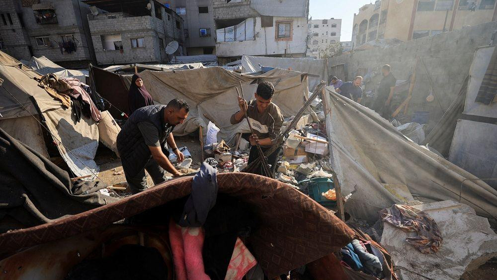 palestinci raščišćavaju ruševine posle izraelskog napada