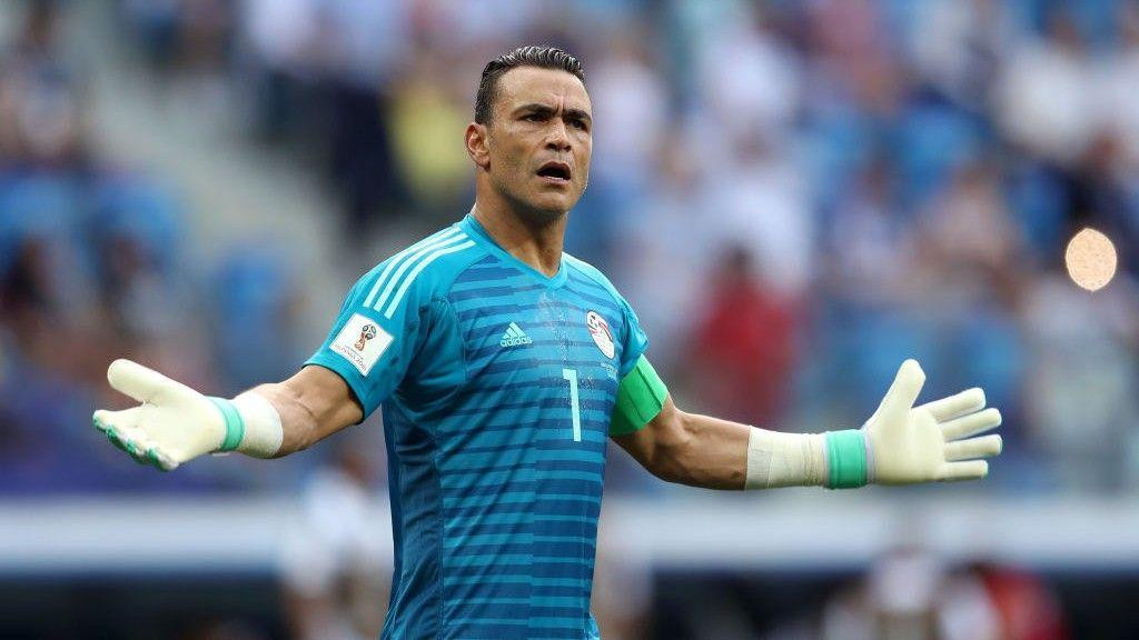 Essam El Hadary gestures