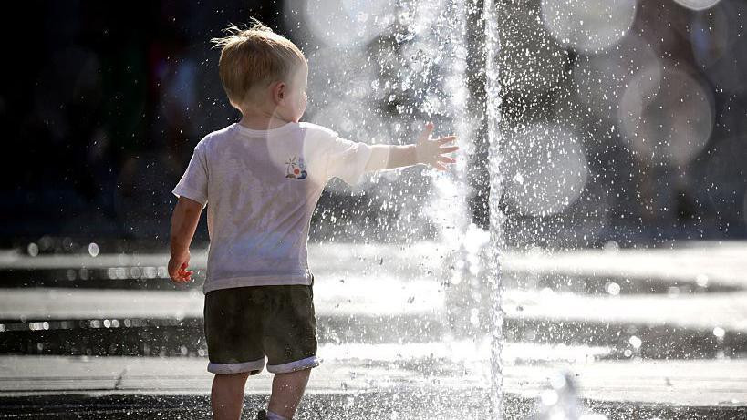 Temperature u Francuskoj se približavaju opasnim nivoima 