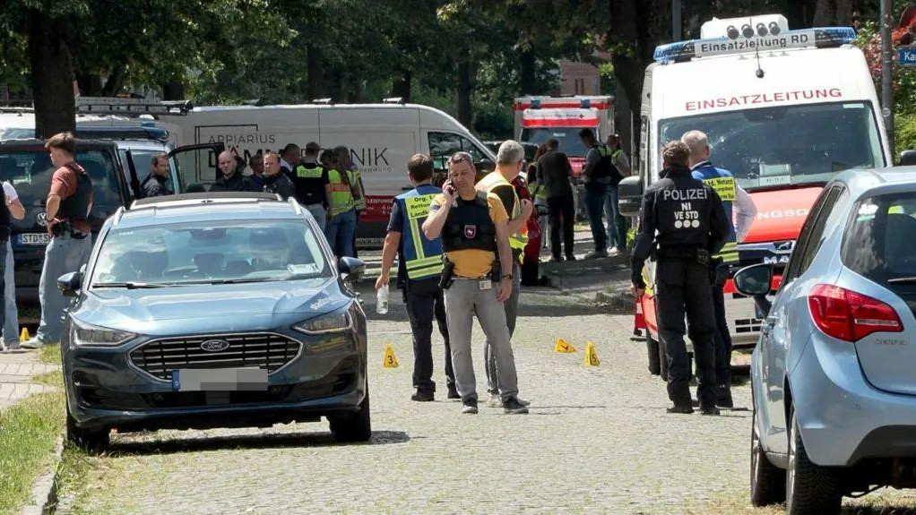 policija u Štadeu na mestu pucnjave 
