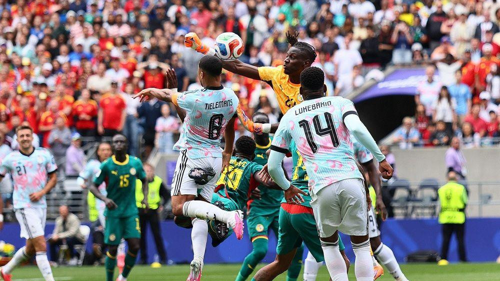 belgija - senegal, svetsko prvenstvo, gol tielmansa