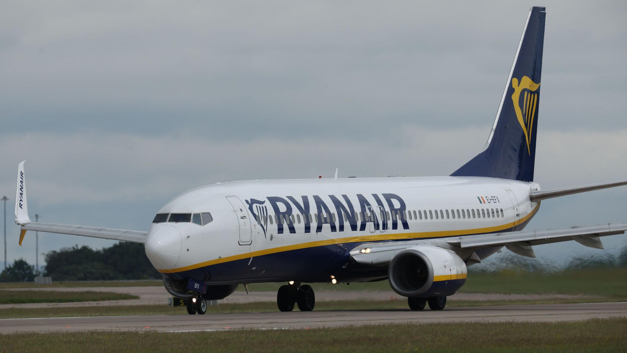 Avion kompanije Rajaner - arhivska fotografija