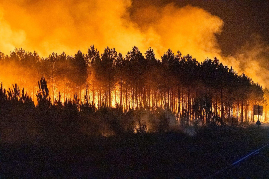 Požari se šire ka naseljima u Francuskoj i Španiji