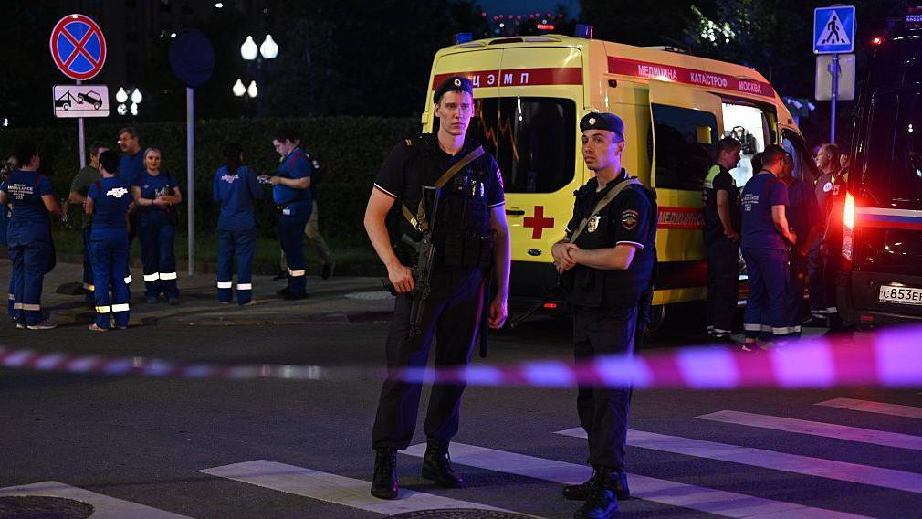 Naoružana policija u Moskvi