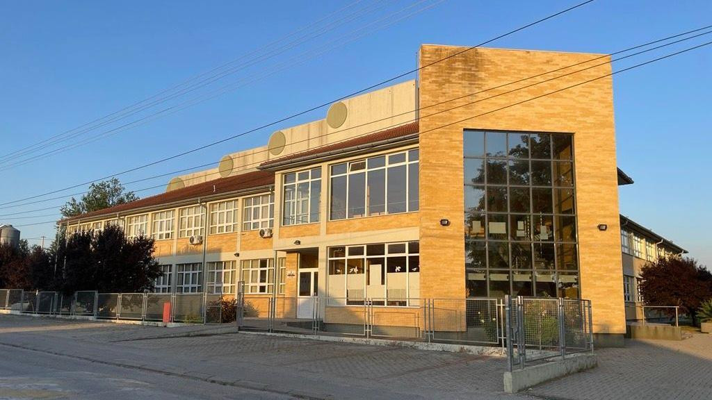 Osnovna škola 'Tatomir Anđelić' u Mrčajevcima