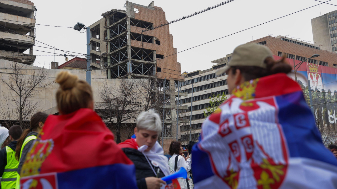 Protest ispred zgrade Generalštaba u Beogradu u martu 2025.