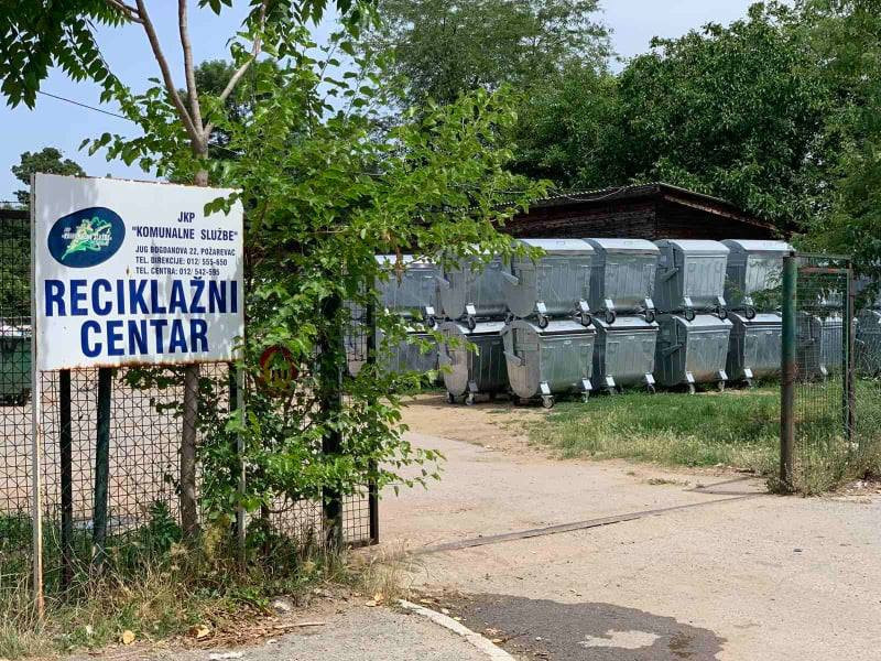 Foto/ T.S. metalni kontejneri 
