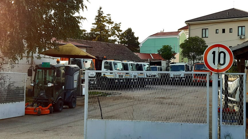 Foto/ T.S. JKP Komunalne službe vozila i mehanizacija
