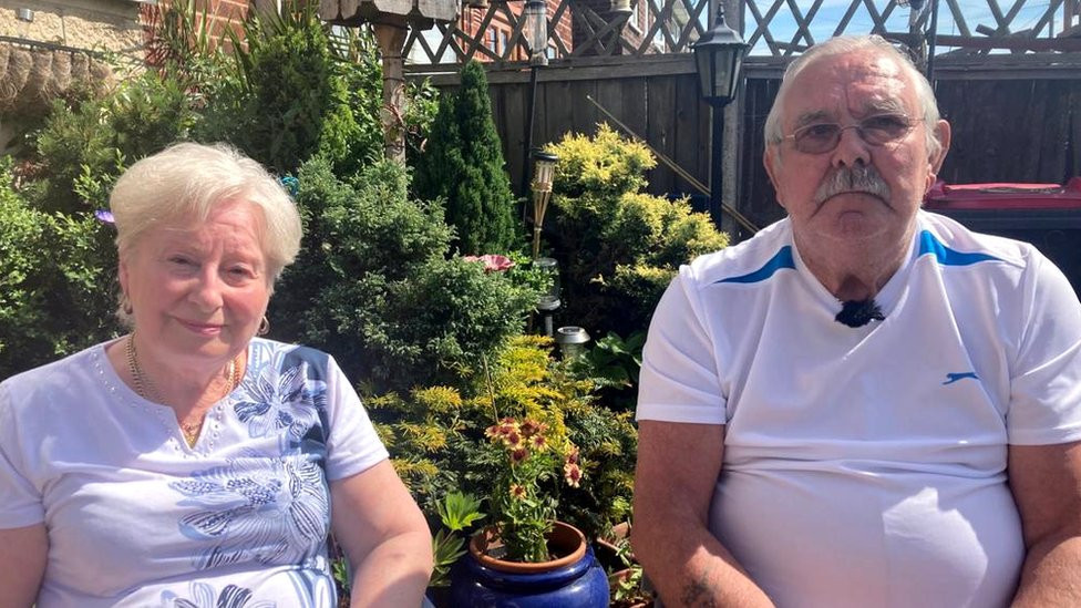 Linda and Tony Leech