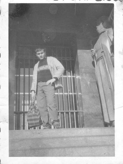 Luis tokom srednje škole