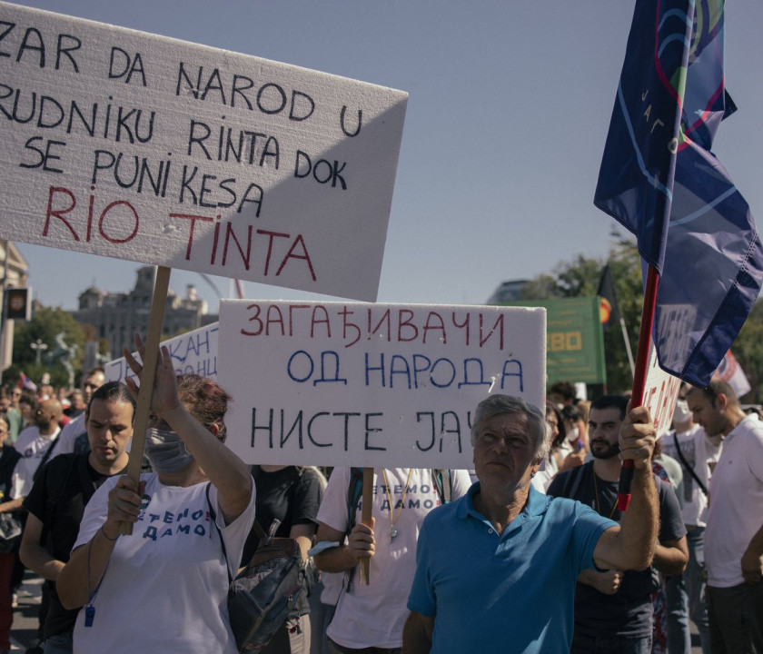 Transparent na protestu, Ekološki ustanak