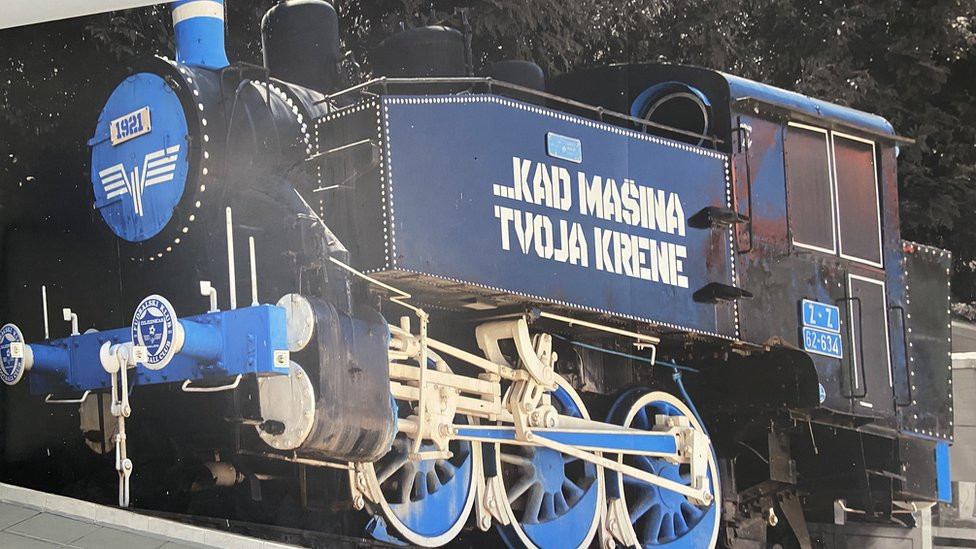 123