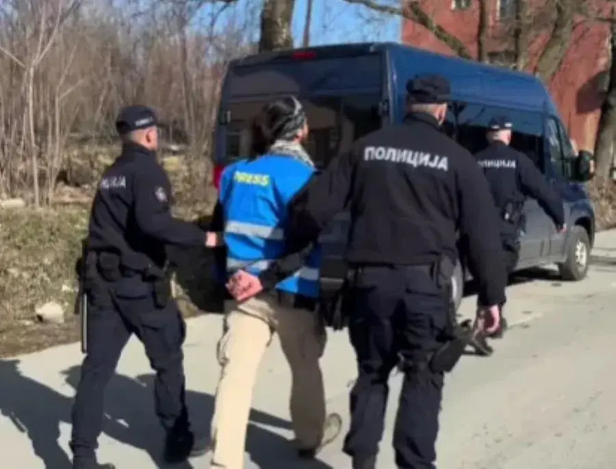 Foto/Screenshot Instagram/lazzard_