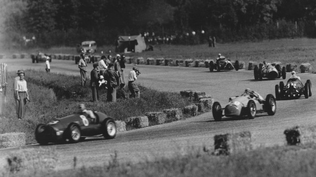 Huan Manuel Fanđo na trci za Veliku nagradu Italije 1950.