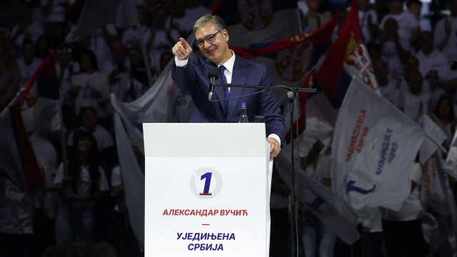 vučić, sns, skup sns