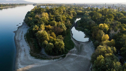 dunav, nizak vodostaj dunava ?? 'image'
